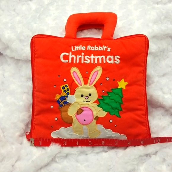 Vintage Little Rabbit's Christmas Red Cloth Zipper Book - Picture 10 of 10